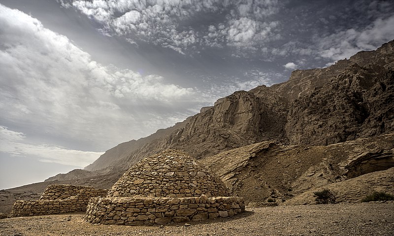 Jebel Hafeet Mountain Hike